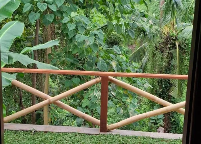 Uma Nirmala Aling-aling 3*